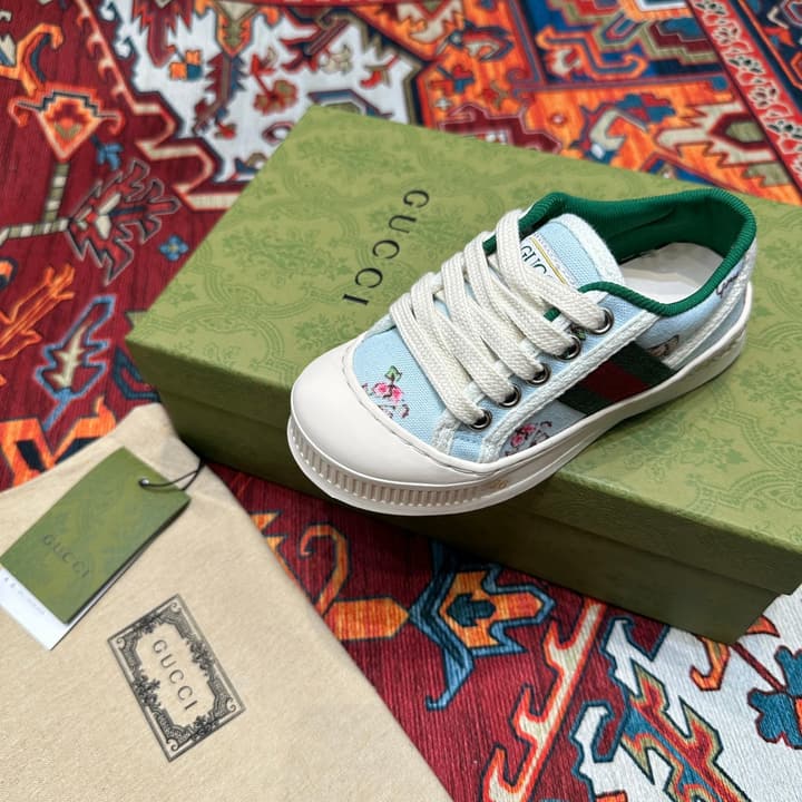 Gucci Kids Footwear – Kids Collection in Beige Plaid Slip-on