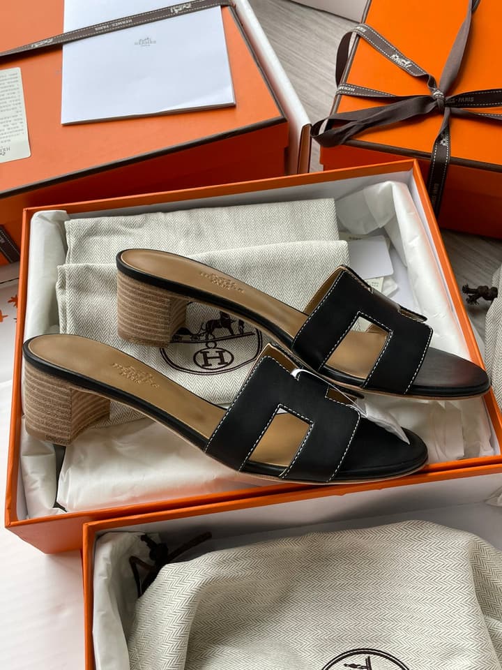 Hermès Classic H Heeled Sandals