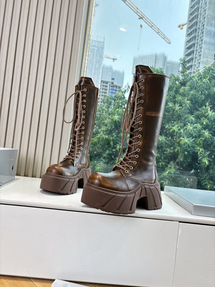 SMFK Platform Over-the-Knee Boots – 2025 Autumn/Winter Collection in Black