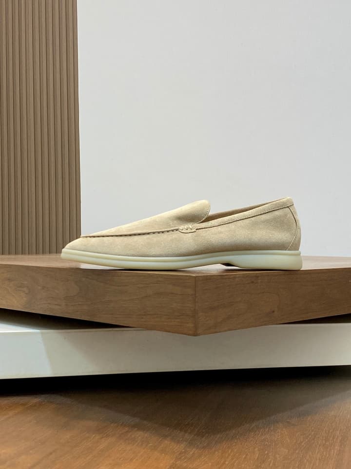 Loro Piana Unisex Suede Leather Loafers in Cream Suede