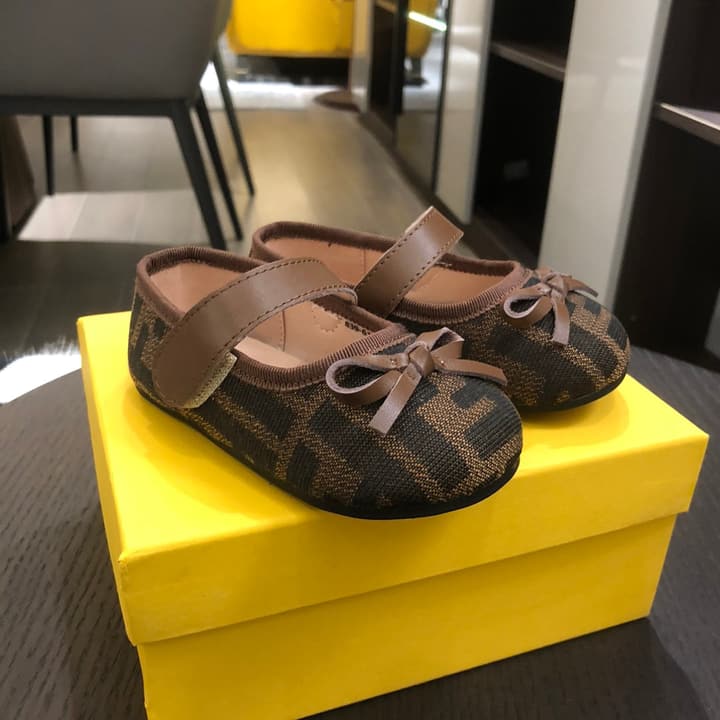 Fendi Kids Footwear – Kids Collection in Dark Brown Mary Jane