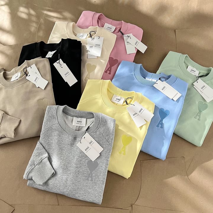 Ami Paris Ami de Coeur Embroidered Crewneck Sweatshirt in Gray