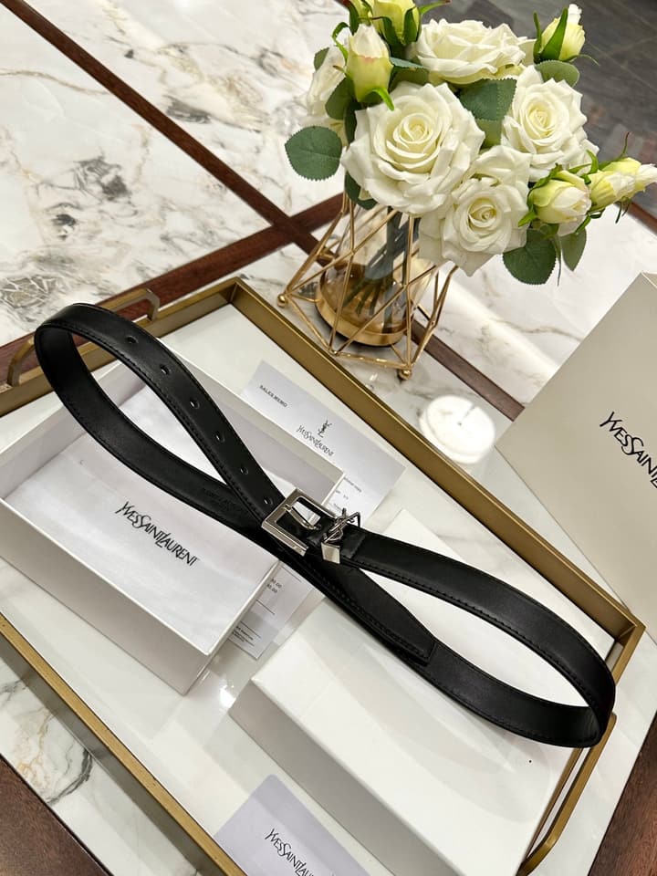 Saint Laurent Classic Leather Belt – 3.0cm