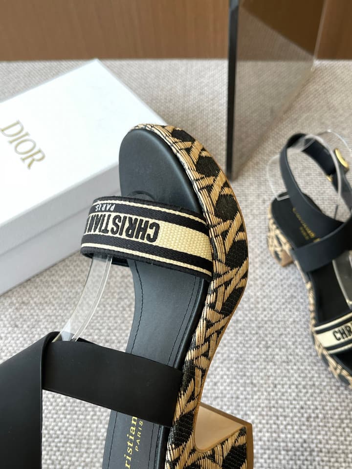 Dior Riviera Dway Wedge Sandals – Spring/Summer 2025 Collection in Black