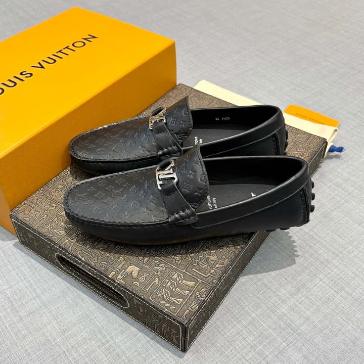 Louis Vuitton Men's Driving Shoes in Dark Blue