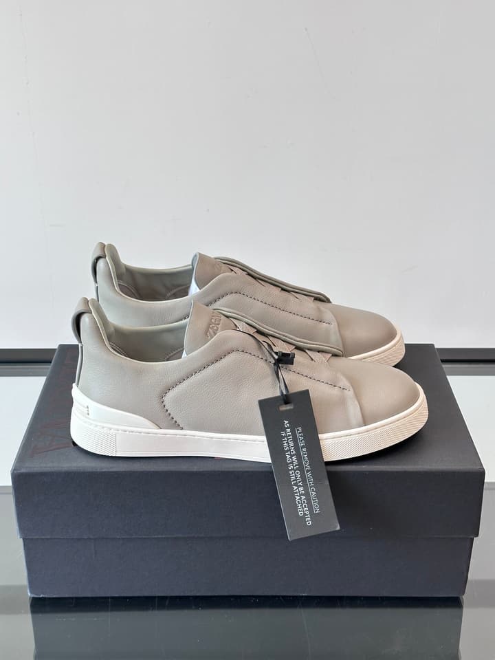 Zegna Men's Low-Top Leather Sneakers in Black & White