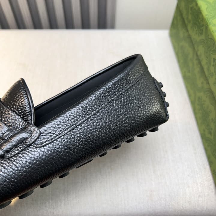 Gucci Premium Leather Loafers in Black Embossed Leather