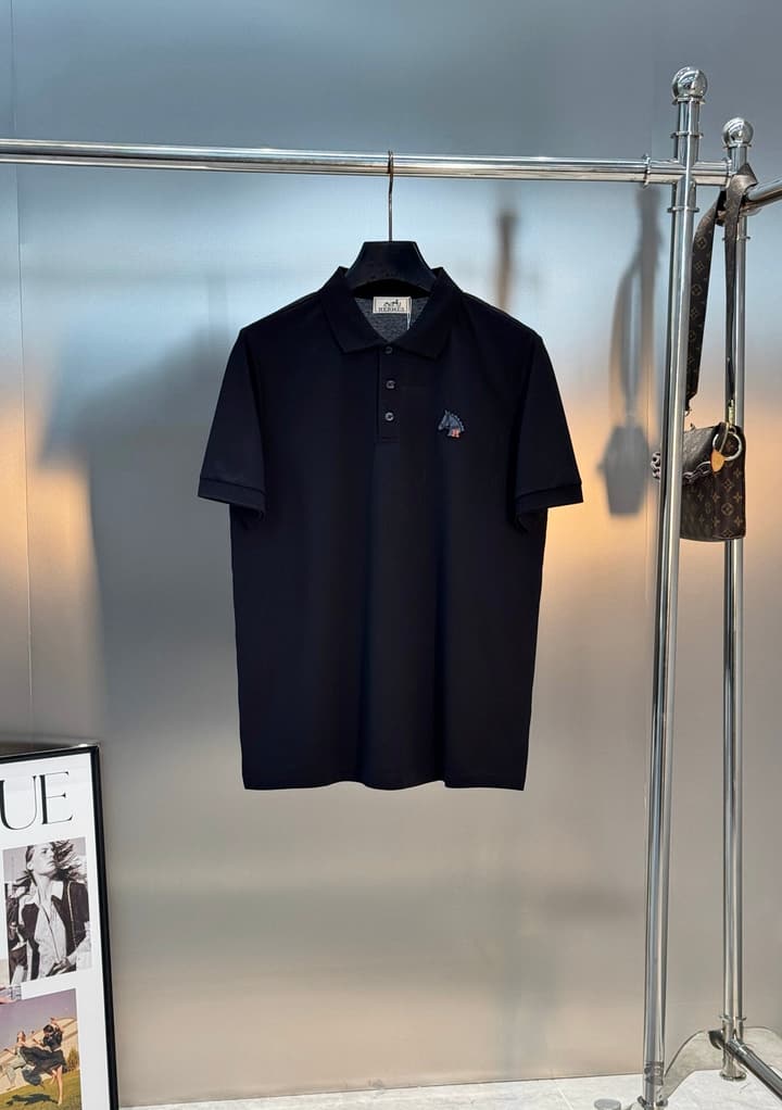 Hermès 3D Horse Flocking Polo Shirt in Black
