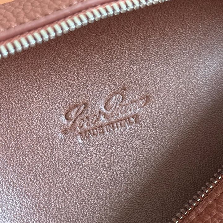 Loro Piana Extra Pocket L19 Handbag in Caramel Leather