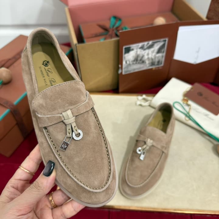 Loro Piana Summer Charms Walk Loafers – Kids Collection in Dusty Lavender Pink