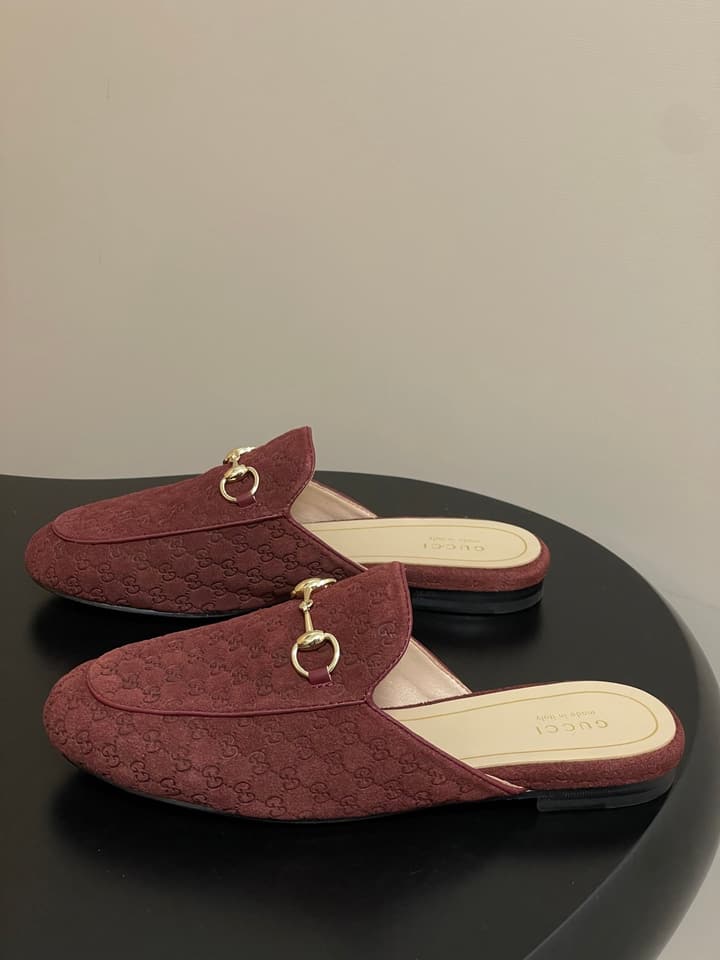 Gucci Princetown Double G Suede Mules – 2025 Fall Collection in Black Suede With Silver Hardware