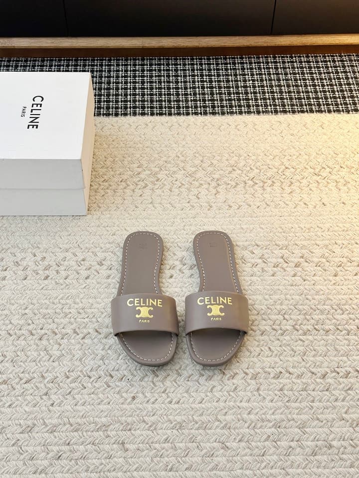 Celine Minimalist Triomphe Flat Sandals – Summer Collection in White