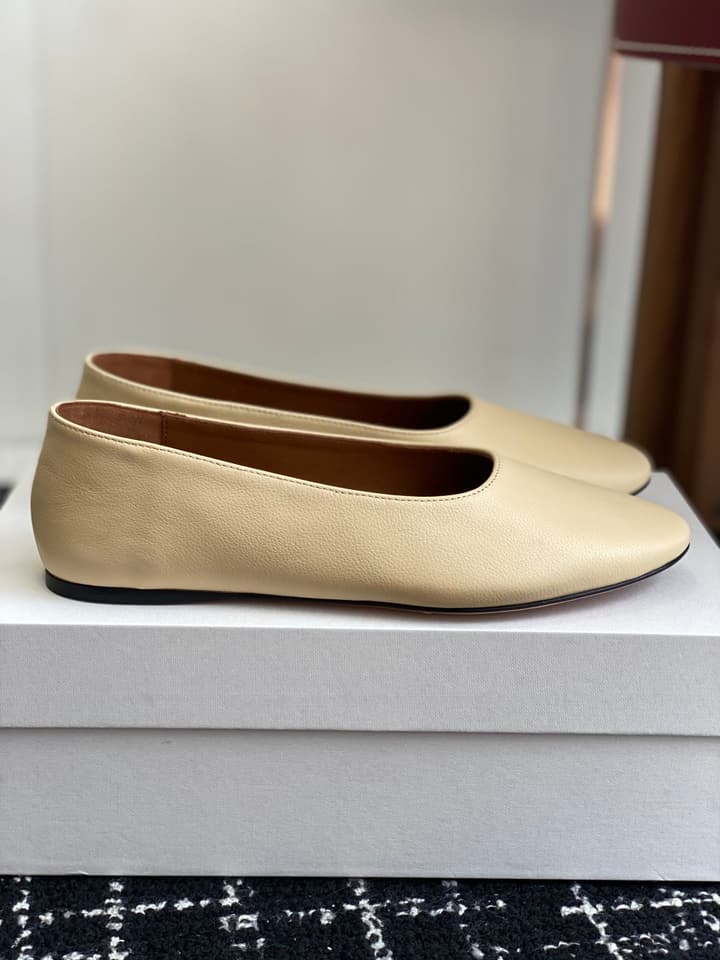 The Row Mary Jane Ballet Flats – 25SS Spring/Summer Collection in Charcoal