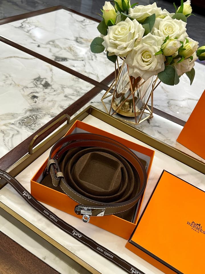 Hermès Slim Leather Belt – 2.0cm in Black With Silver Buckle