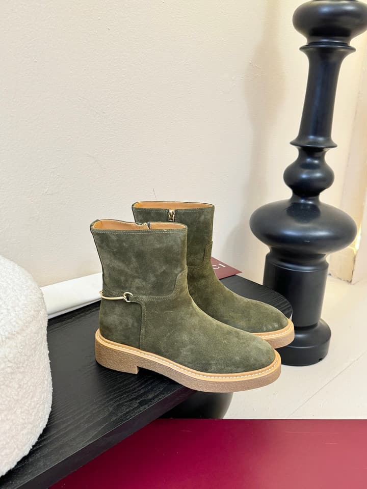 Gucci Runway Suede Boots in Taupe Suede
