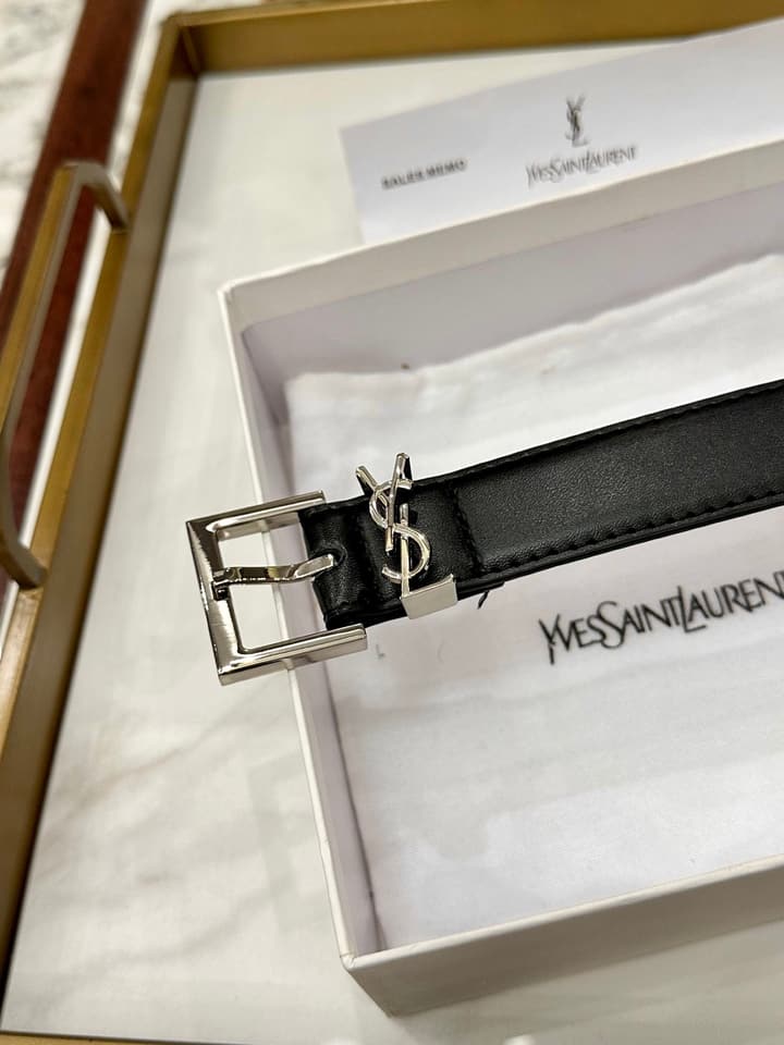 Saint Laurent Classic Leather Belt – 3.0cm
