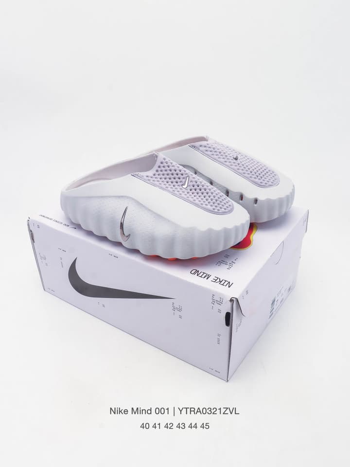 Nike Mind 001 Recovery Slides in Red