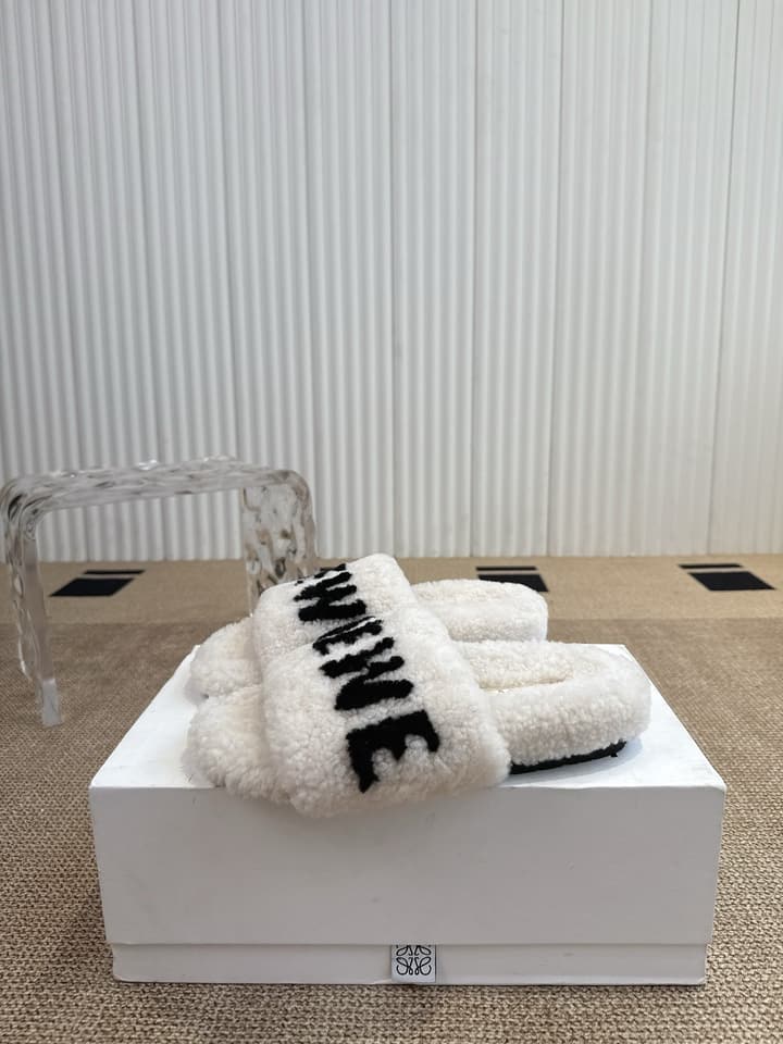 Loewe Classic Autumn/Winter Wool Slippers in Black With White Text