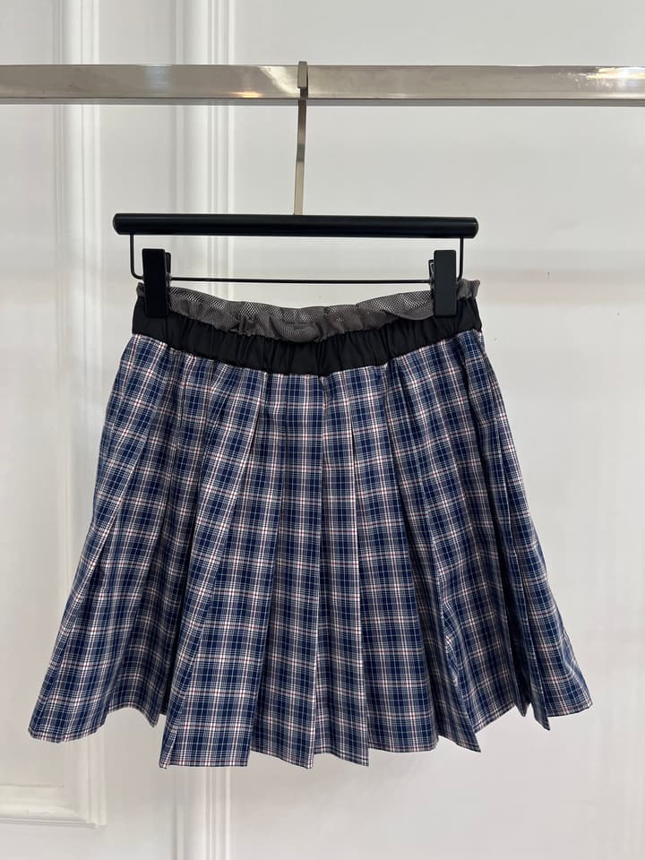 Miu Miu Academic Plaid Pleated Skirt – 25SS