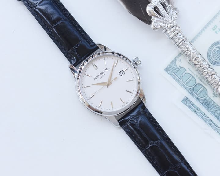 Patek Philippe Men's Mechanical Watch