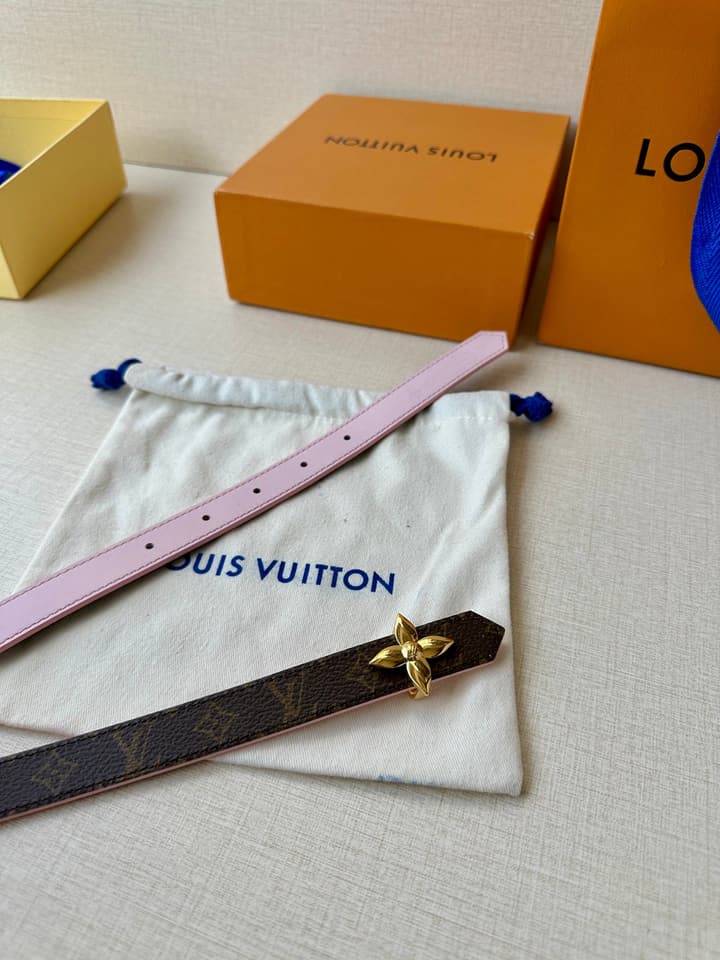 Louis Vuitton Mini Flowergram Reversible Belt in Gold Hardware