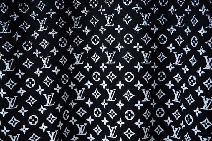 Louis Vuitton Monogram Gradient T-Shirt – Early Spring Collection – 26SS in Black Monogram Gradient