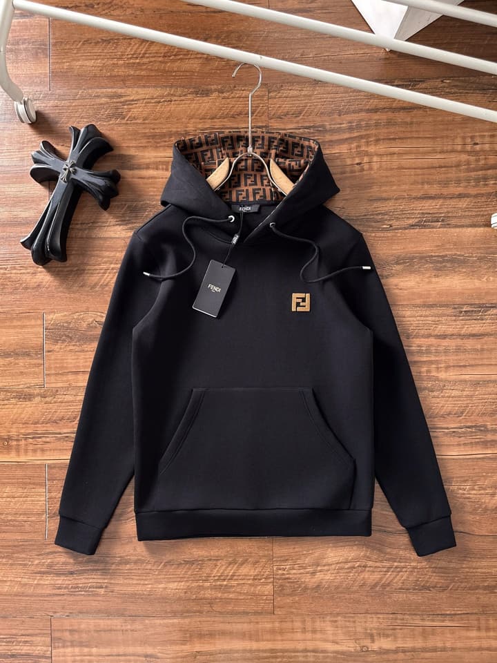 Fendi Unisex Logo Hoodie – 2025FW in Black With Logo Patch