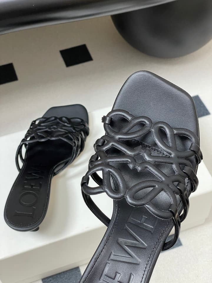 Loewe Hollow-Out Woven Kitten Heel Mules – 25SS Collection in Black