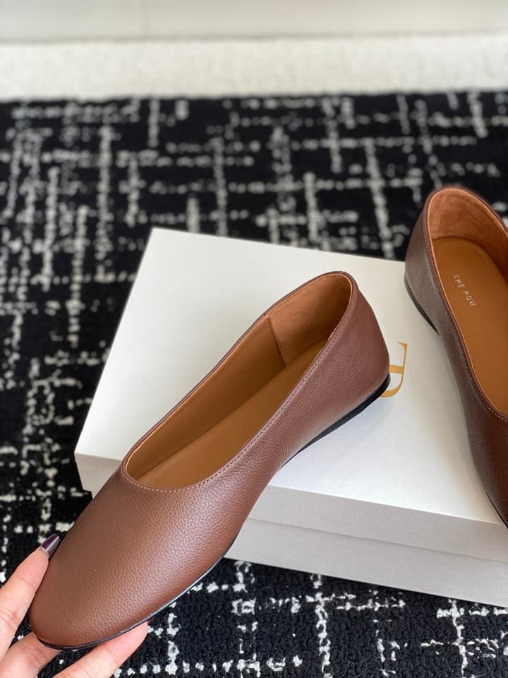 The Row Mary Jane Ballet Flats – 25SS Spring/Summer Collection in Charcoal