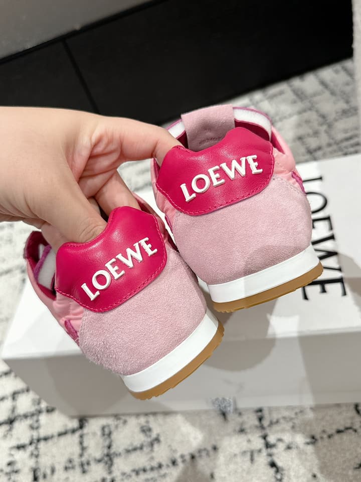 Loewe Ballet Runner 2.0 Unisex Sneakers – 2025 Collection in White And Light Blue