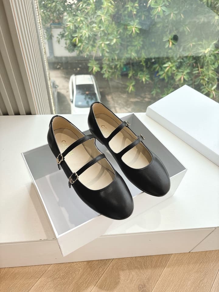 Celine Runner Platform Sneakers – 2025 Spring/Summer Collection in Assorted Display