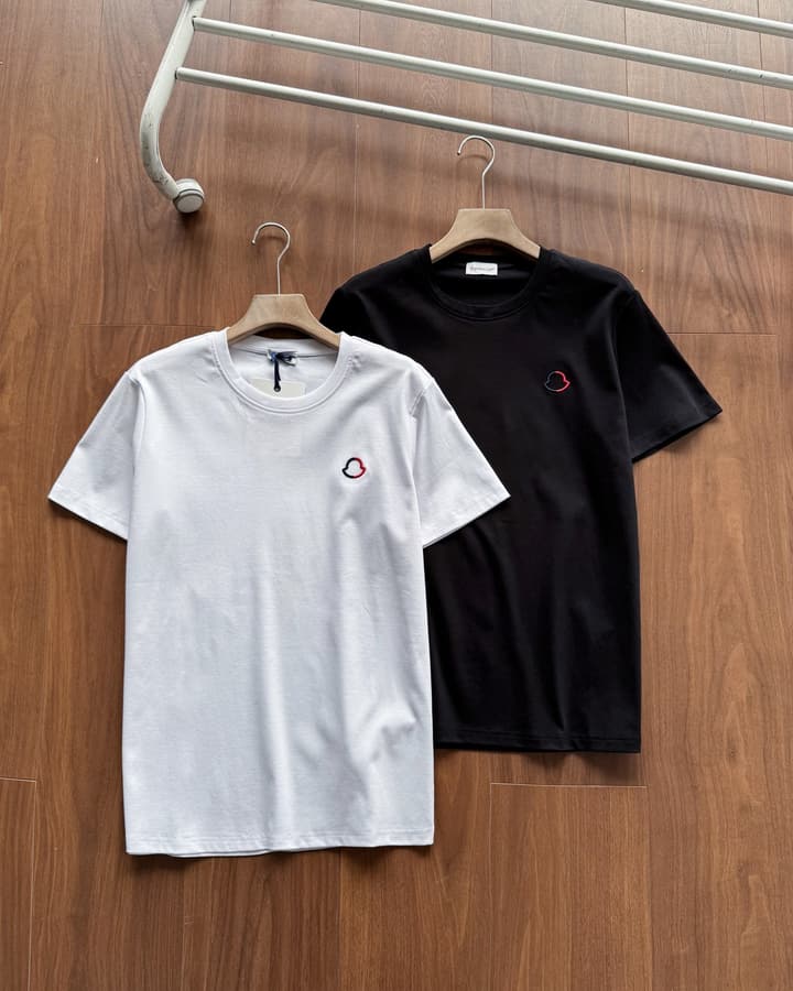 Moncler Classic Logo Embroidered T-Shirt in Classic Black