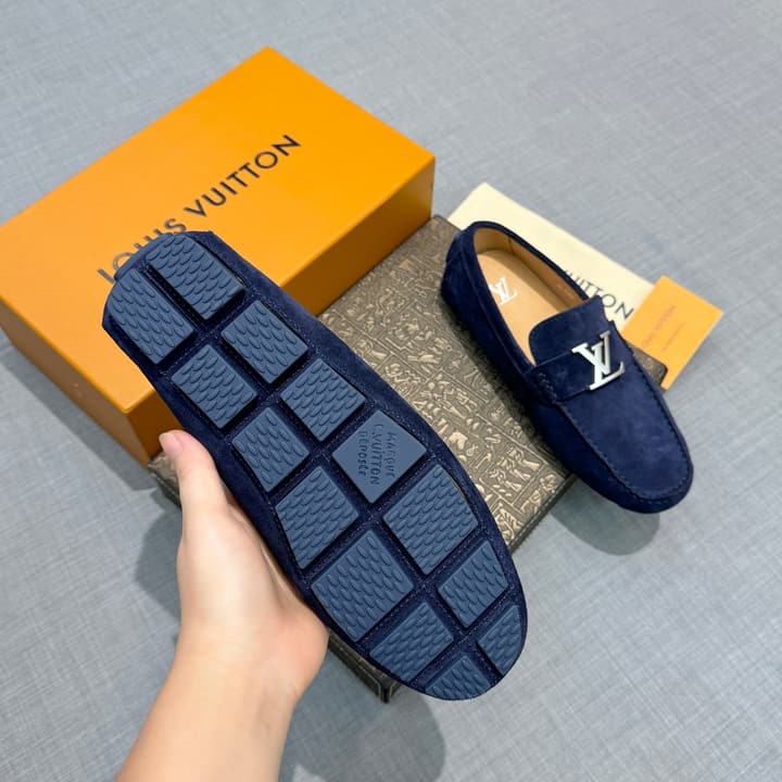 Louis Vuitton Men's Suede Driving Shoes in Black Suede
