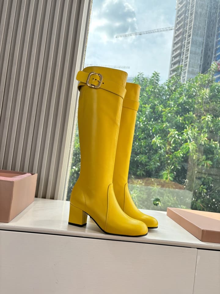 Miu Miu Chelsea Knee-High Boots – 25FW in Black