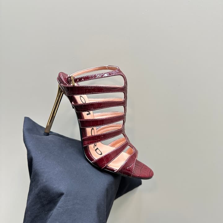 Tom Ford Metallic Slingback Mesh Heels – 2024 Runway Collection in Beige
