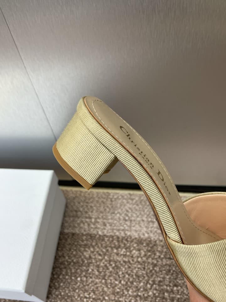 Dior J'Adior Adiorble Tassel Peep-Toe Heeled Sandals – 2025 Spring/Summer Collection in Beige Woven