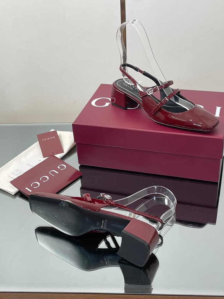 Gucci Crystal Double G Slingback Pumps – 2025 Fall Collection in Burgundy Red