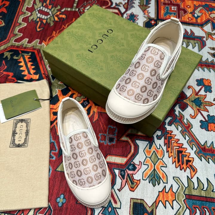Gucci Kids Footwear – Kids Collection in Beige Plaid Slip-on