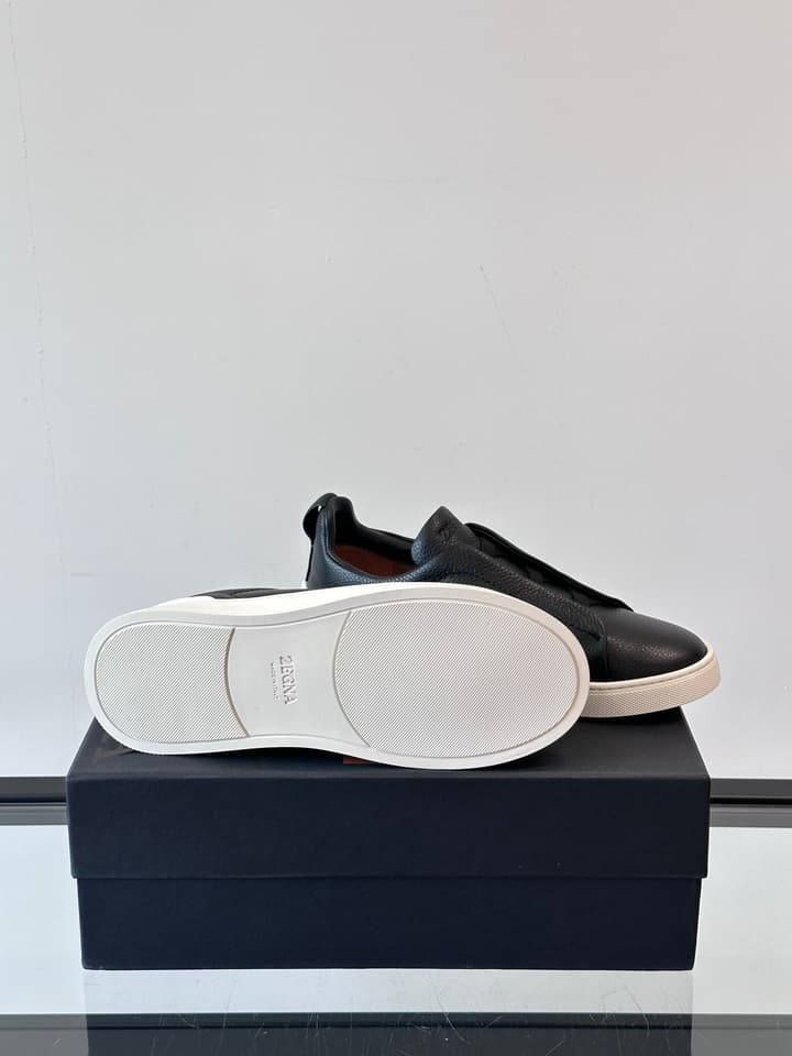 Zegna Men's Low-Top Leather Sneakers in Black & White