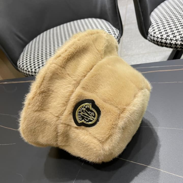 Moncler Fluffy Autumn/Winter Bucket Hat in Dark Gray Sherpa