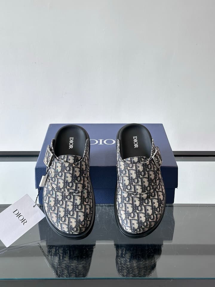 Dior Oblique Print Closed-Toe Mules in Navy