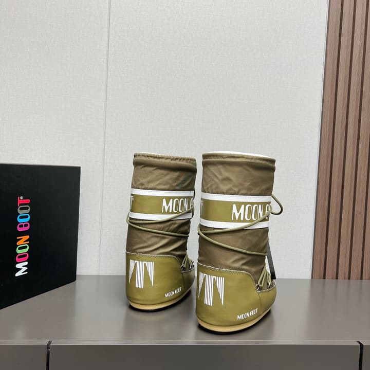 Moon Boot 2024FW Snow Boots in Matte Black