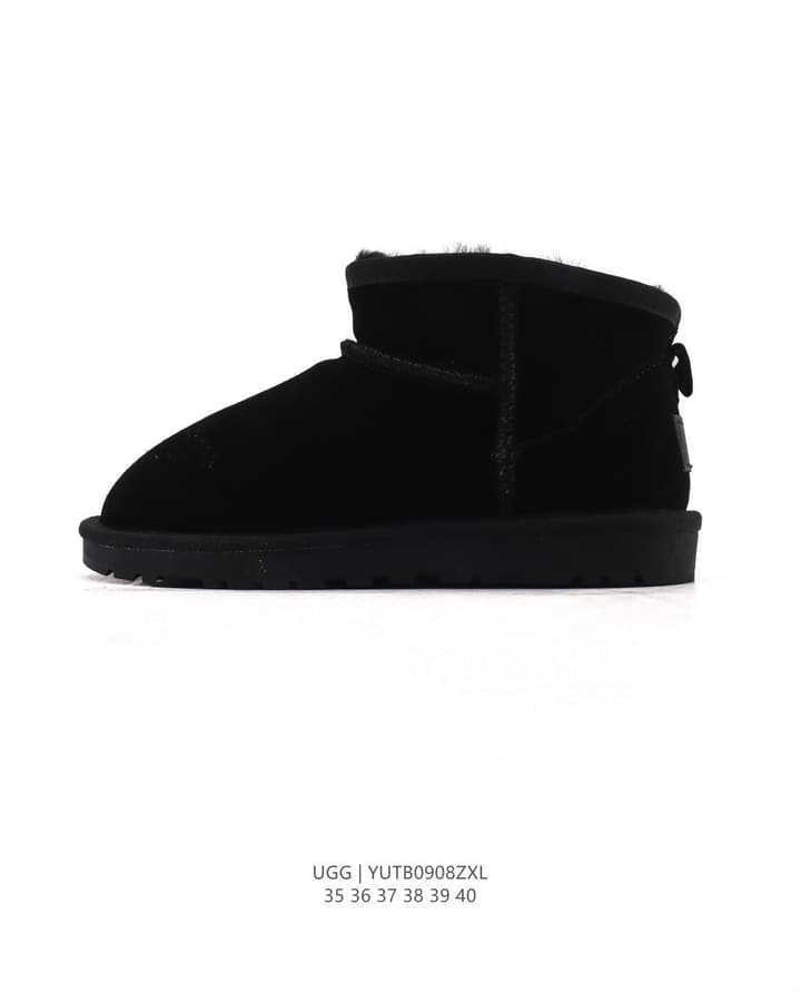 UGG Mid-Tube Plush Snow Boots – Autumn/Winter Collection in Black
