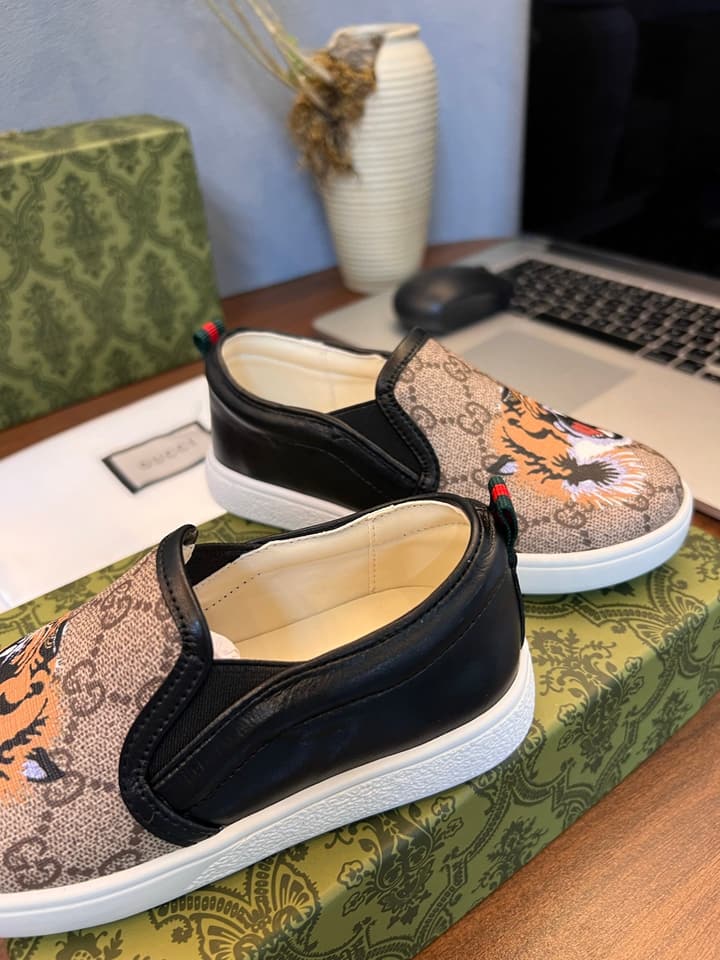 Gucci Kids Sheepskin-Lined Sneakers – Kids Collection