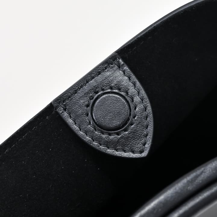 Alaïa Mini Clip Bag in Black