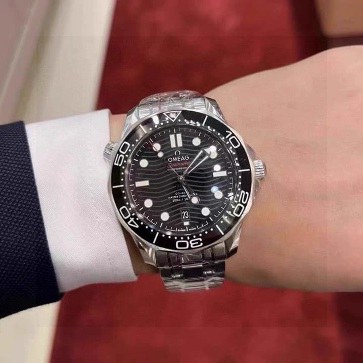 Omega Seamaster Aqua Terra Mechanical Watch in Black Dial With Red Accents Variant 1
