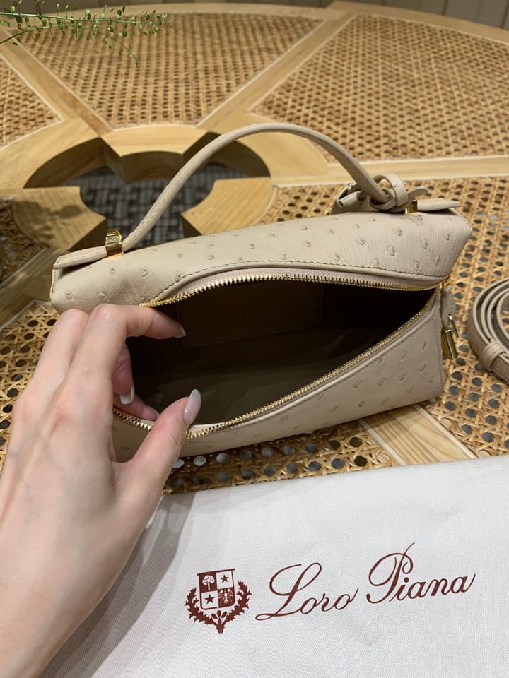 Loro Piana Extra Bag L23 Handbag