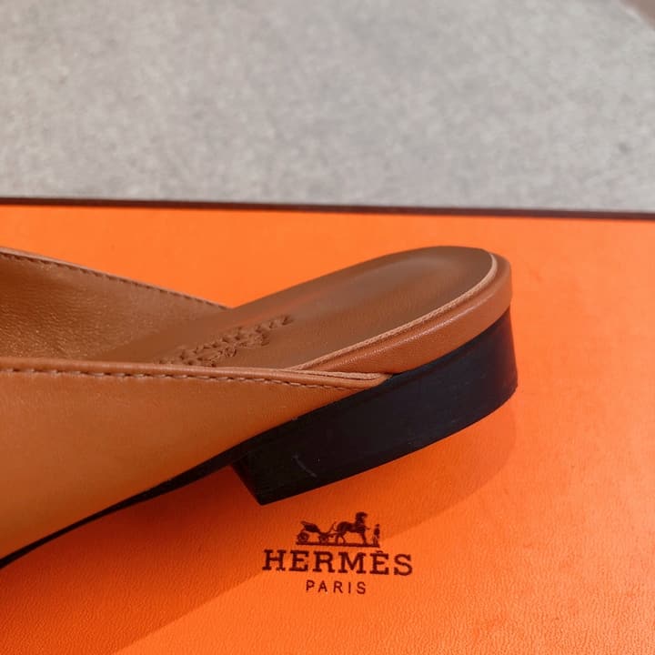 Hermes Eclair Sandals – 2025 New Collection in Black Leather