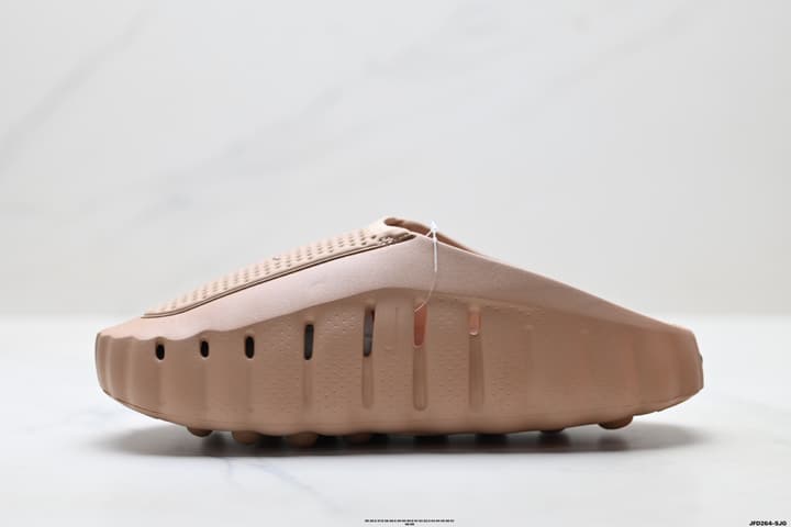 Nike Mind 001 Recovery Slide