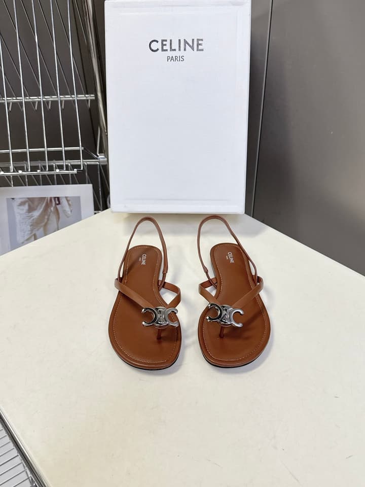 Celine Triomphe Metal Buckle Thong Sandals – Spring/Summer Collection – 2026SS in Black